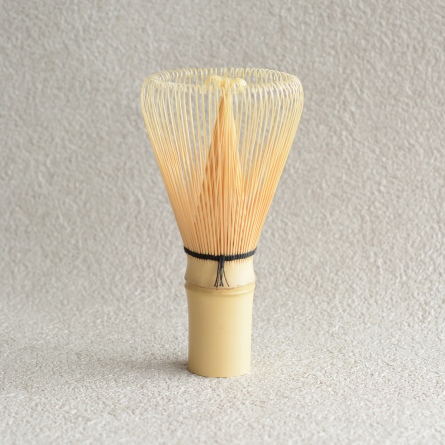 Willman Charaku, Japanese Handheld Electric Matcha Whisk/Frother with Bamboo Chasen
