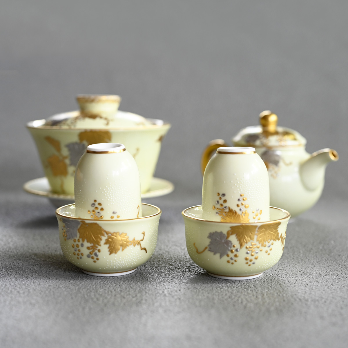 白金盛金盛葡萄図白粒文 茶器揃 茶器＆茶道具 日本の茶器セット - Sazen Tea