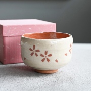 Akaraku Kakewake Sakura Chawan 